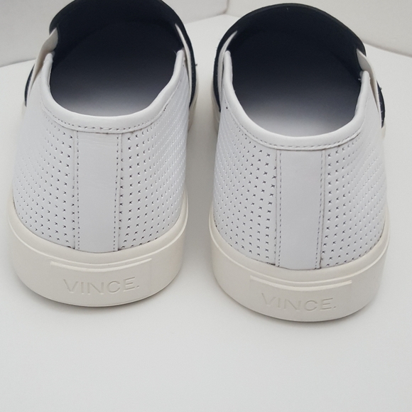 Vince black white perforated leather fashion sneaker New - Picture 11 of 13